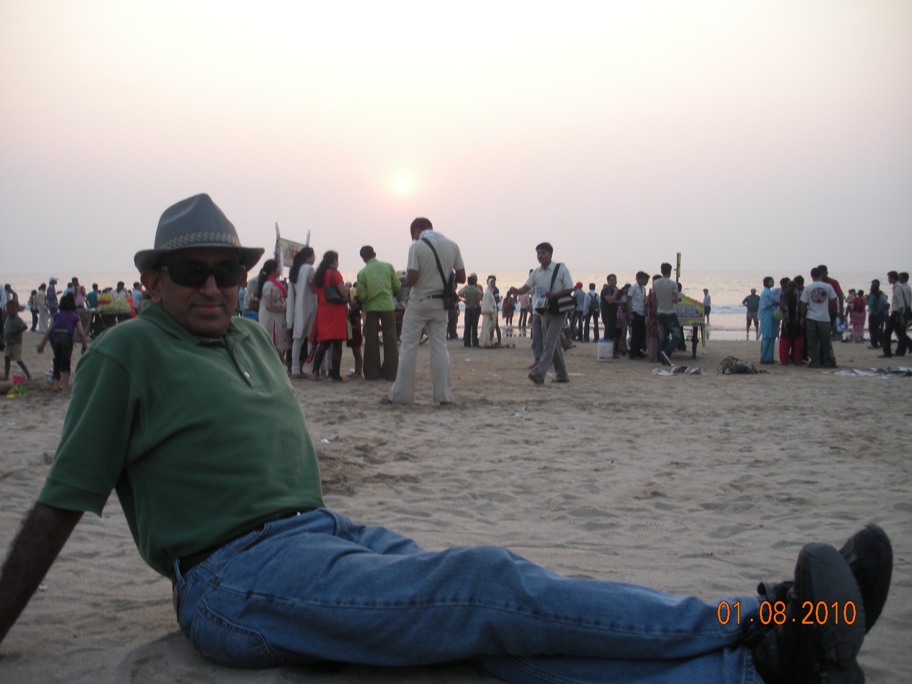Relaxing on the
Juhu Beach, Bombay
